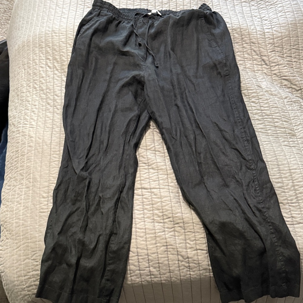 Banana Republic Black linen